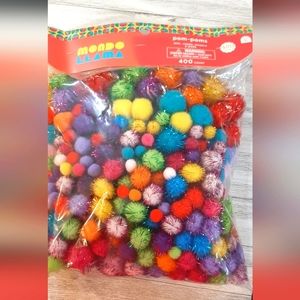 Mondo Llama Multi-colored Pom Poms